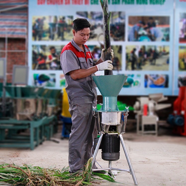 máy chế biến thức ăn chăn nuôi đa năng