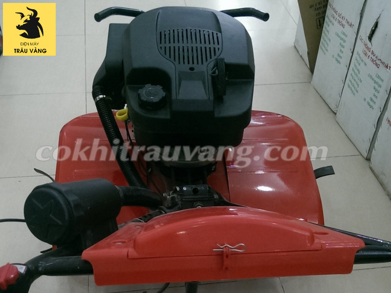 máy xới đất Trâu Vàng