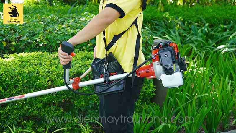 Máy cắt cỏ oshima 430 bạc